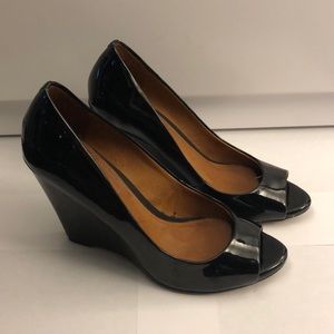 Aldo Patent Leather Peep Toe 3inch Wedge